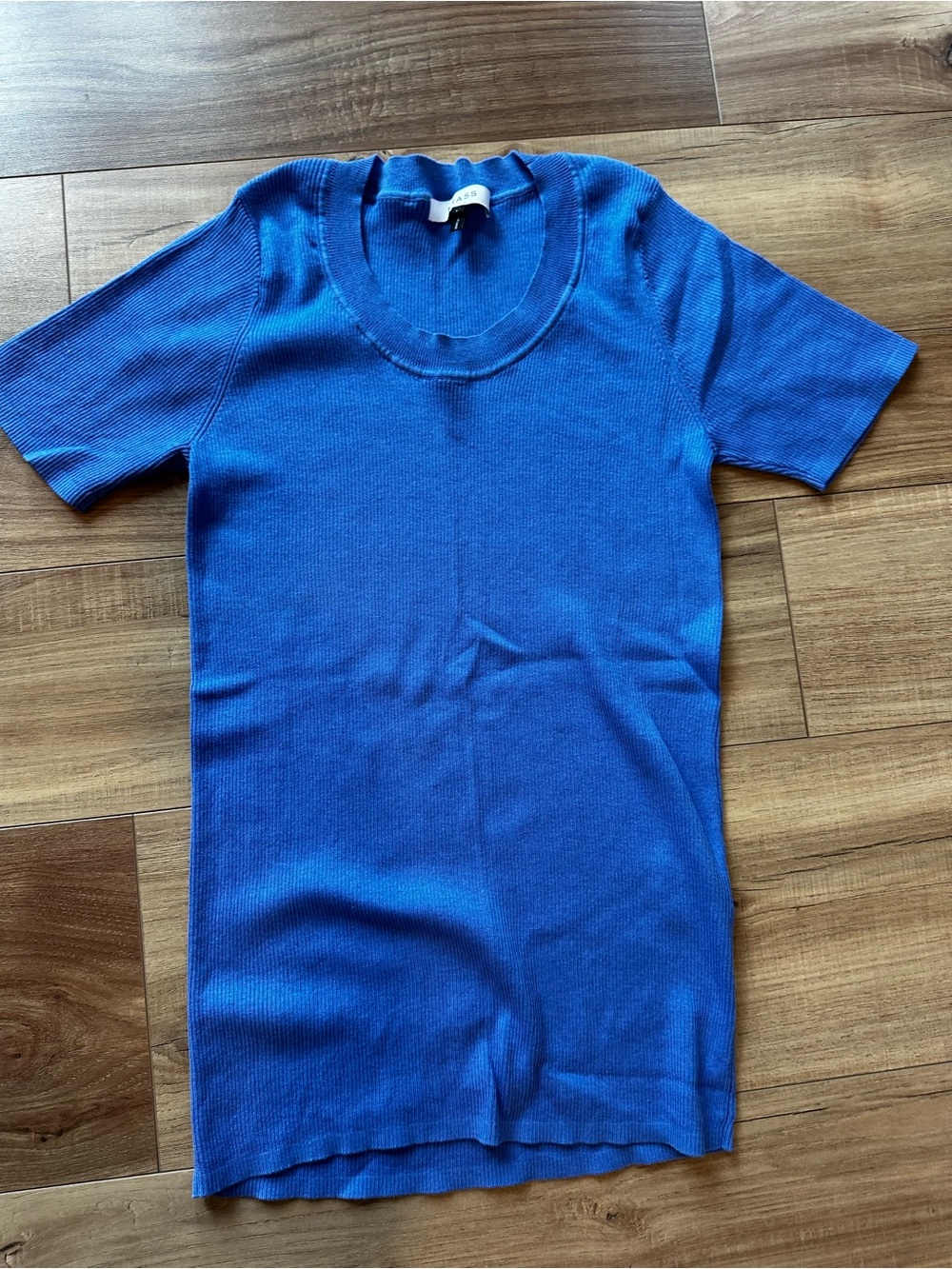 Brass Scoop Neck Ribbed Layering Tee in Periwinkle